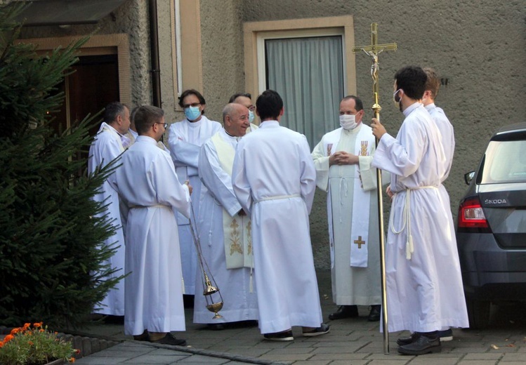 Śluby zakonne u kamilianów w Taciszowie  