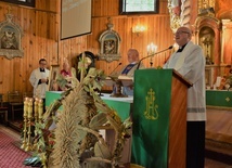 W waliszewskiej parafii 8 września obchodzono odpust połączony z dożynkami.