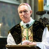 Abp Gänswein: w swym testamencie zawarł całego siebie