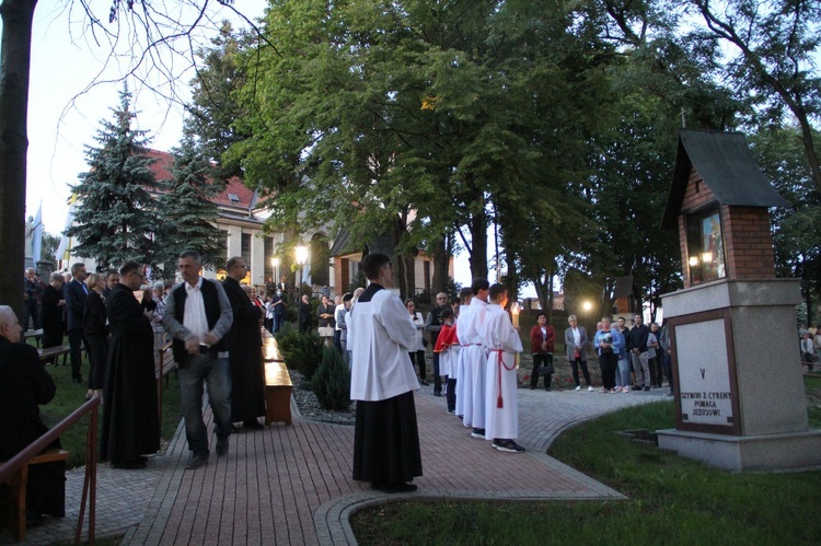 Tarnów. Poświęcenie Kalwarii Krzyskiej