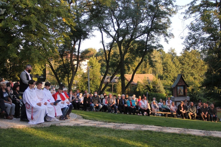 Tarnów. Poświęcenie Kalwarii Krzyskiej