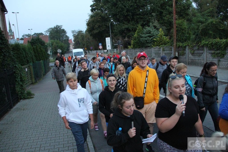 Pielgrzymka ze Świebodzina do Rokitna