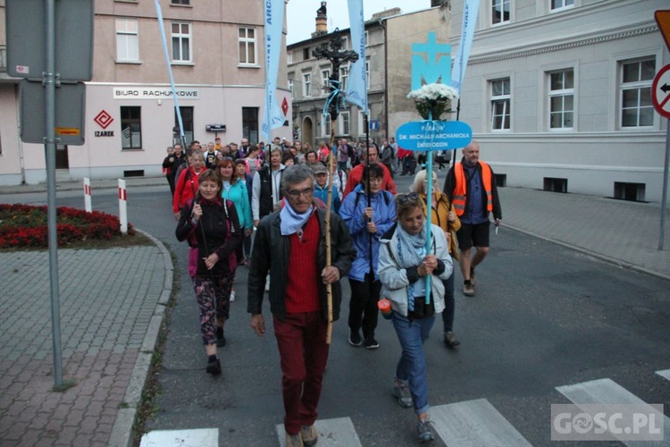 Pielgrzymka ze Świebodzina do Rokitna