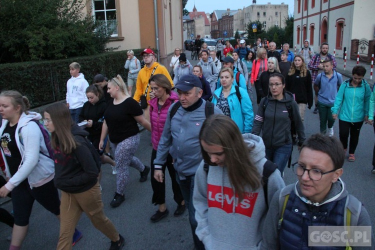 Pielgrzymka ze Świebodzina do Rokitna