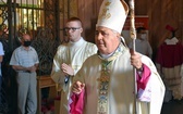 Uroczyste objęcie katedry biskupiej przez bp. Marka Mendyka