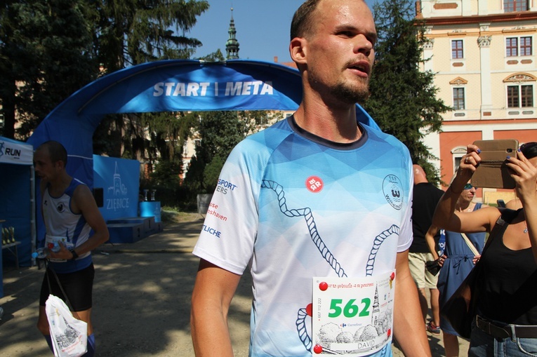 Ora et run. Bieg Henryków 2020