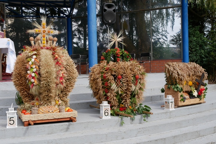 Archidiecezjalno-samorządowe dożynki w Trąbkach Wielkich