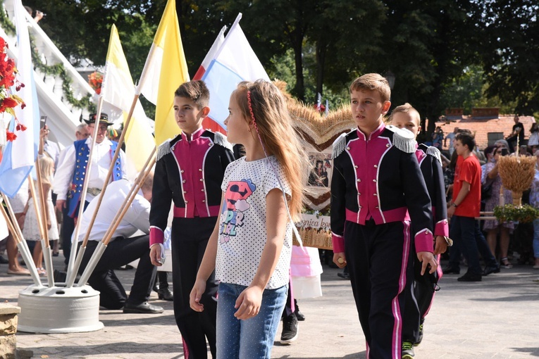 Zawada - żniwna parada