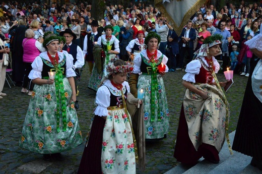 Nabożeństwo ze świecami