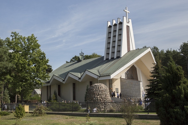 Konsekracja świątyni w Ostrówku