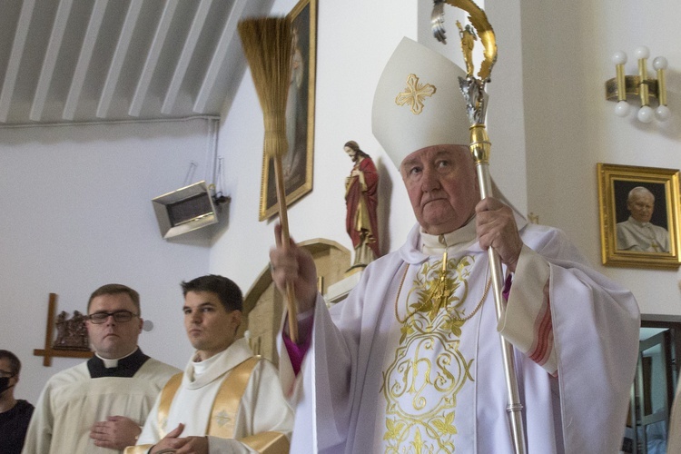 Konsekracja świątyni w Ostrówku