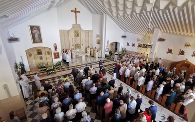 Konsekracja świątyni w Ostrówku