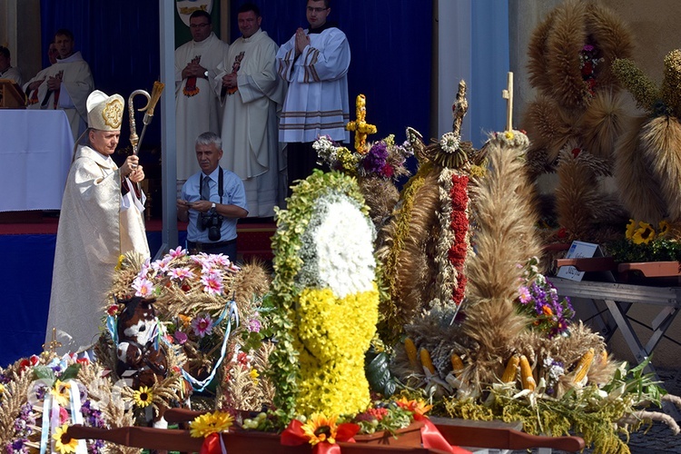 Dożynki diecezjalne w Wambierzycach