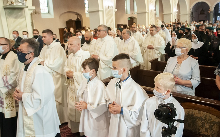 Jubileusz trzcianeckich saletynów, cz. 1