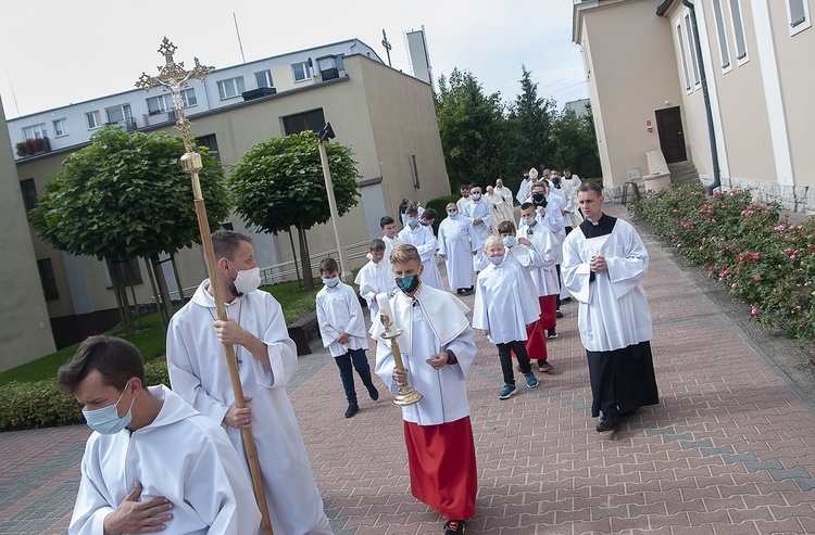 Jubileusz trzcianeckich saletynów, cz. 1