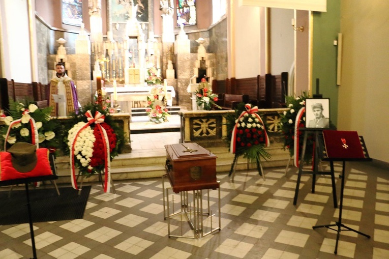 Pogrzeb Stanisława Szajny "Orła" (1924-1949)