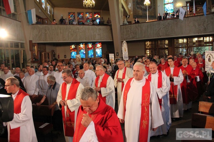 50 lat parafii pw. Podwyższenia Krzyża Świętego w Zielonej Górze