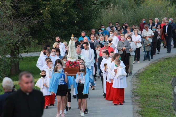 Poświęcenie krzyża epidemicznego