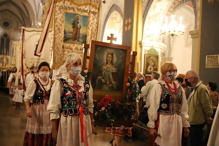 Uroczystość w sanktuarium Krzyża Świętego w Mogile