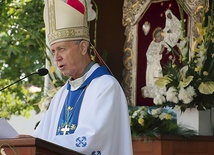 – Potrzeba, abyśmy z miłosierdzia i przebaczenia uczynili swoją tarczę i swoją drogę ku świętości – mówił biskup płocki.