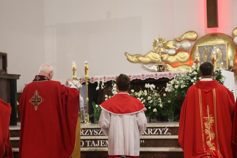 Odpust w wałbrzyskiej Parafii Podwyższenia Krzyża Świętego