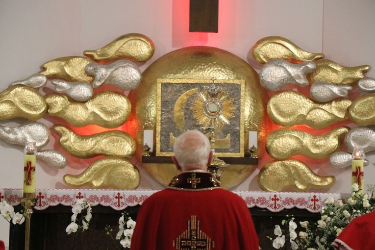 Odpust w wałbrzyskiej Parafii Podwyższenia Krzyża Świętego