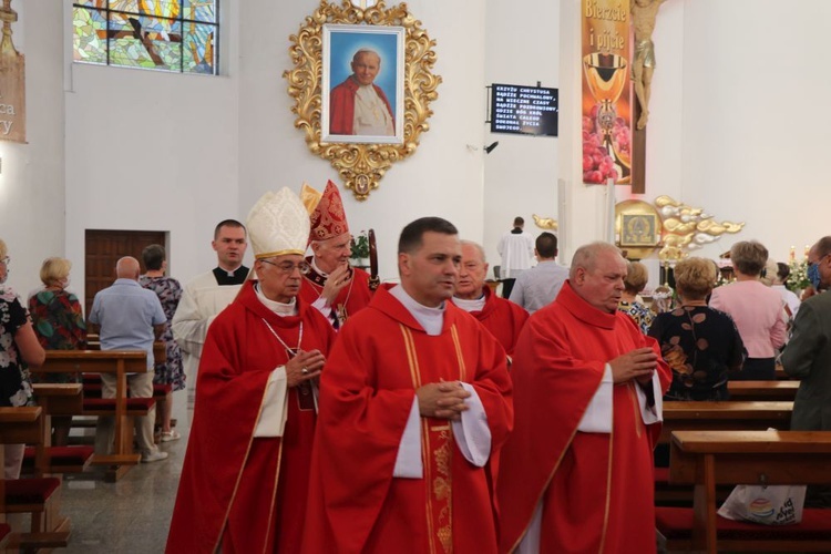 Odpust w wałbrzyskiej Parafii Podwyższenia Krzyża Świętego