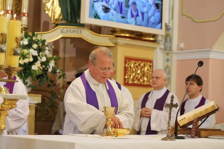 Ostatnie pożegnanie śp. ks. Edwarda Brączka w Bulowicach