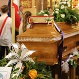 Ostatnie pożegnanie śp. ks. Edwarda Brączka w Bulowicach