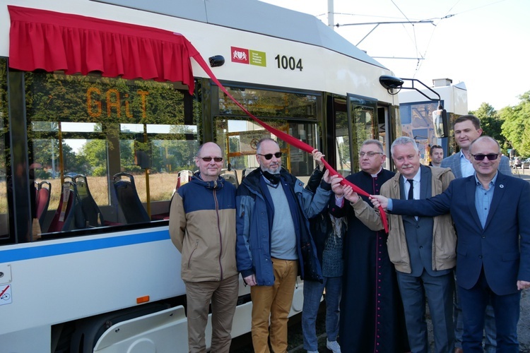 Księża patronują gdańskim tramwajom