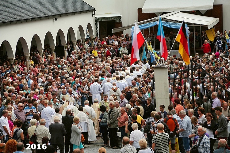 Wspomnienia z Pielgrzymki Narodów do Zlatych Hor - 2012-2019