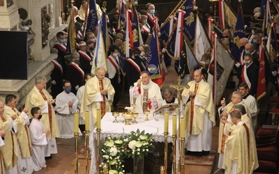 Bp Andrzej Jeż do członków AKDT: Nie będziecie bezrobotni, bo wyzwań jest mnóstwo