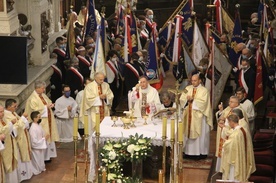 Bp Andrzej Jeż do członków AKDT: Nie będziecie bezrobotni, bo wyzwań jest mnóstwo