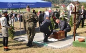 Pogrzeb ppor. Mieczysława Kozłowskiego - Żołnierza Niezłomnego - w Rzykach