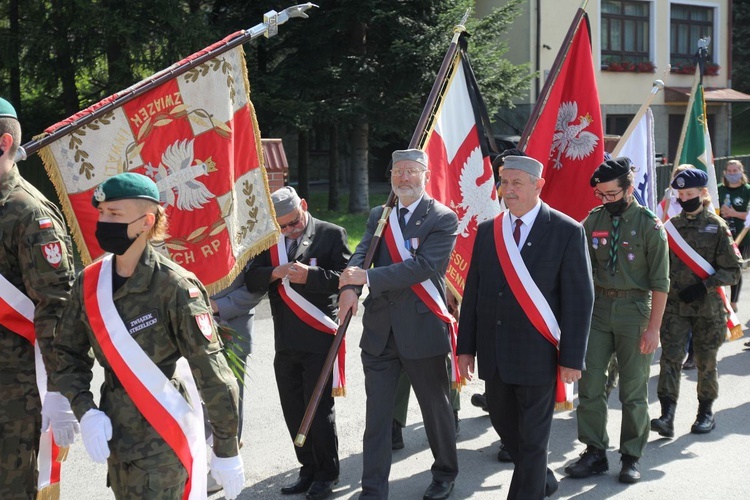 Pogrzeb ppor. Mieczysława Kozłowskiego - Żołnierza Niezłomnego - w Rzykach