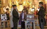Pogrzeb ppor. Mieczysława Kozłowskiego - Żołnierza Niezłomnego - w Rzykach