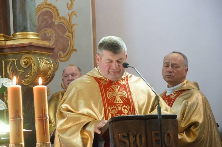 Poświęcenie tablicy pamiątkowej poświęconej bł. ks. Gerhardowi Hirschfelderowi