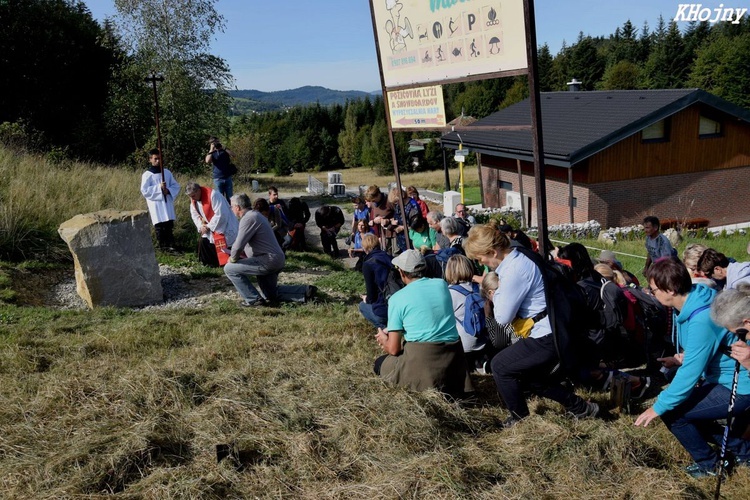 Zwardoń i Skalite - pierwsze transgraniczne nabożeństwo Drogi Krzyżowej - 2020