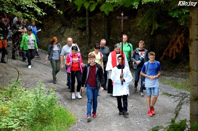 Zwardoń i Skalite - pierwsze transgraniczne nabożeństwo Drogi Krzyżowej - 2020