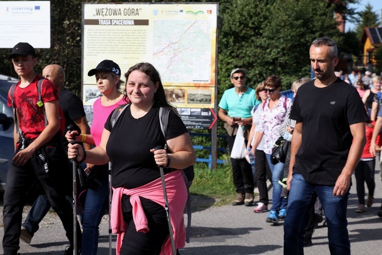 Zwardoń i Skalite - pierwsze transgraniczne nabożeństwo Drogi Krzyżowej - 2020