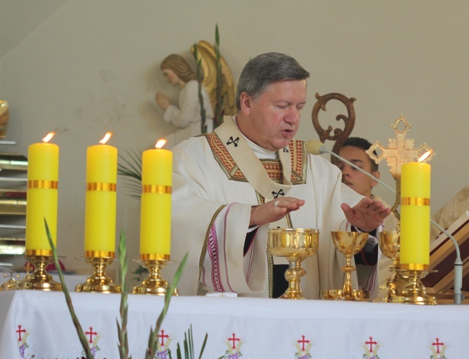 Poświęcenie kościoła w Skarbimierzu-Osiedlu