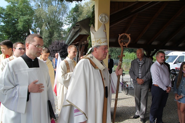 Poświęcenie kościoła w Skarbimierzu-Osiedlu