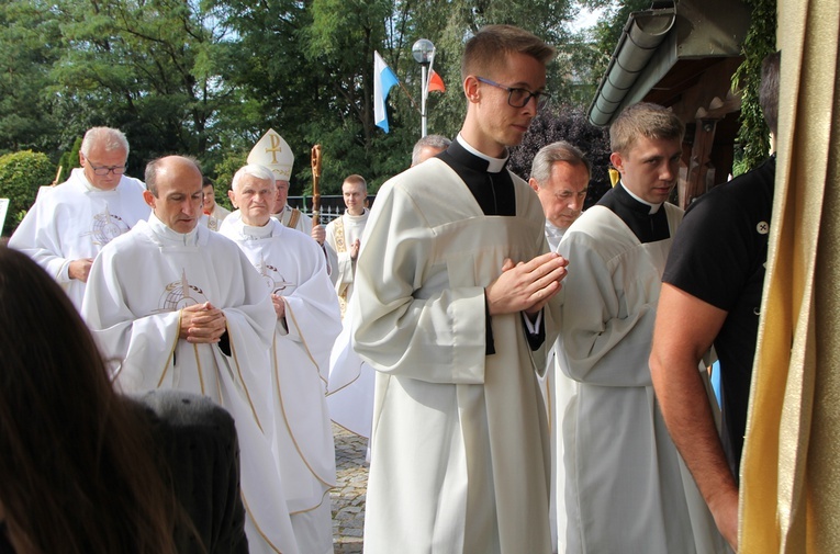 Poświęcenie kościoła w Skarbimierzu-Osiedlu