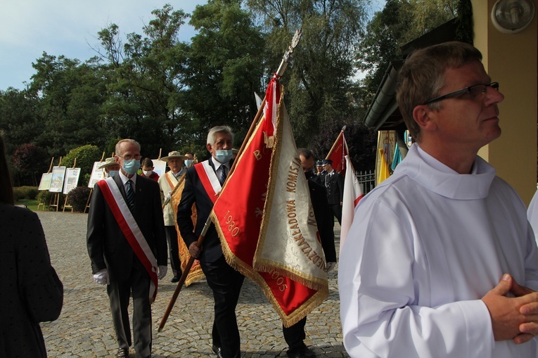 Poświęcenie kościoła w Skarbimierzu-Osiedlu