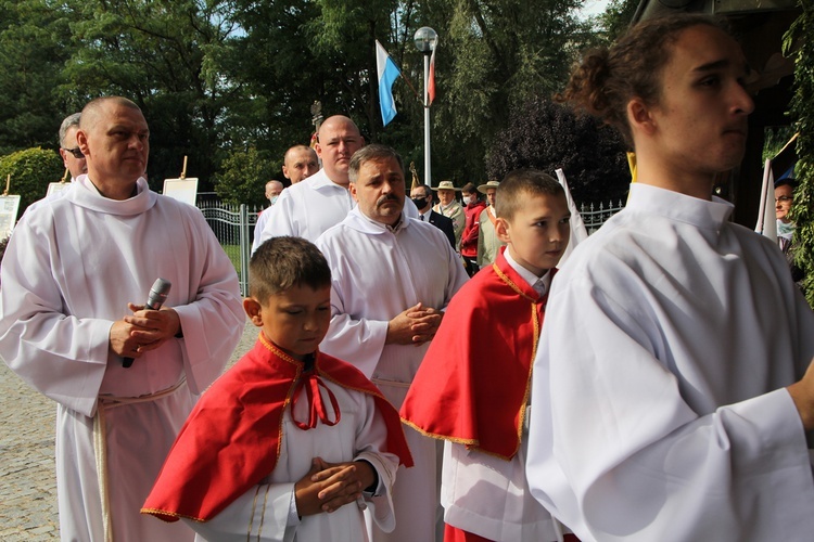 Poświęcenie kościoła w Skarbimierzu-Osiedlu