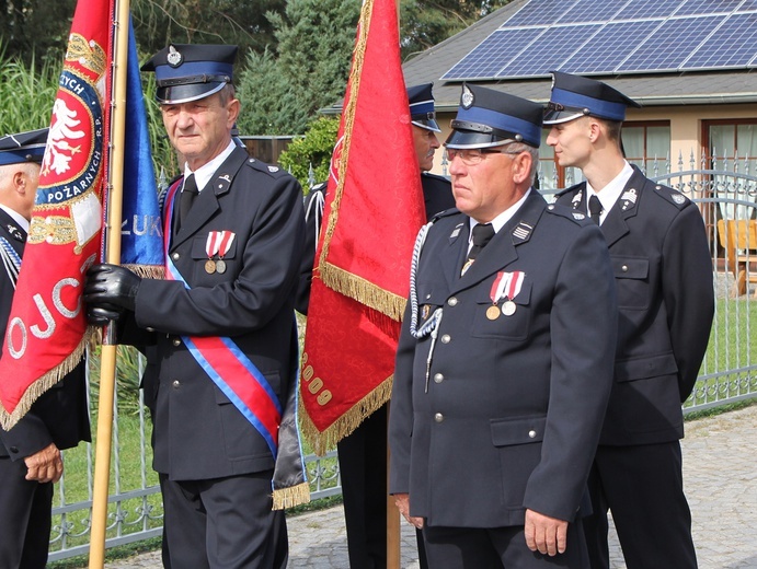 Poświęcenie kościoła w Skarbimierzu-Osiedlu