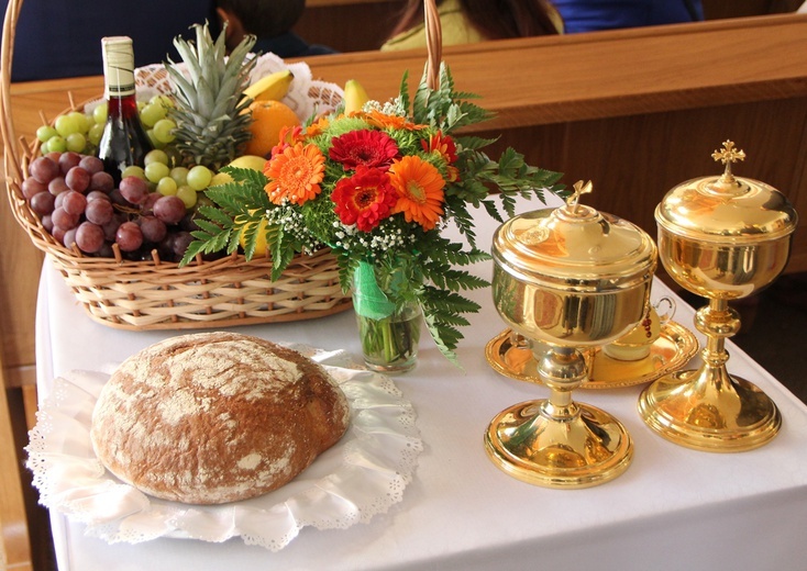Poświęcenie kościoła w Skarbimierzu-Osiedlu