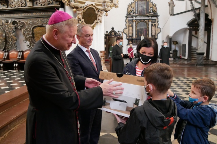 Gdańsk. Przekazano kolejne "E-tornistry"