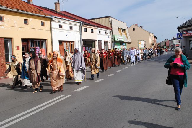 Rudnik nad Sanem. Religijna inscenizacja