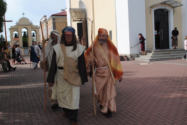Rudnik nad Sanem. Religijna inscenizacja